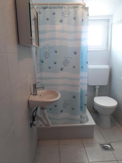 Apartmani Sokol Vrsi Buitenkant foto